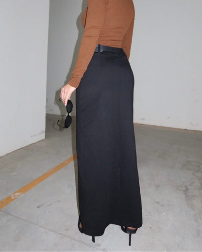 BLACK MAXI SKIRT